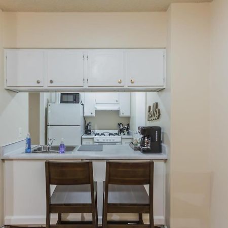 Affordable Downtown Memphis Apartment W Views Exteriör bild