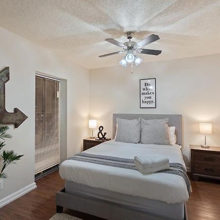 Affordable Downtown Memphis Apartment W Views Exteriör bild