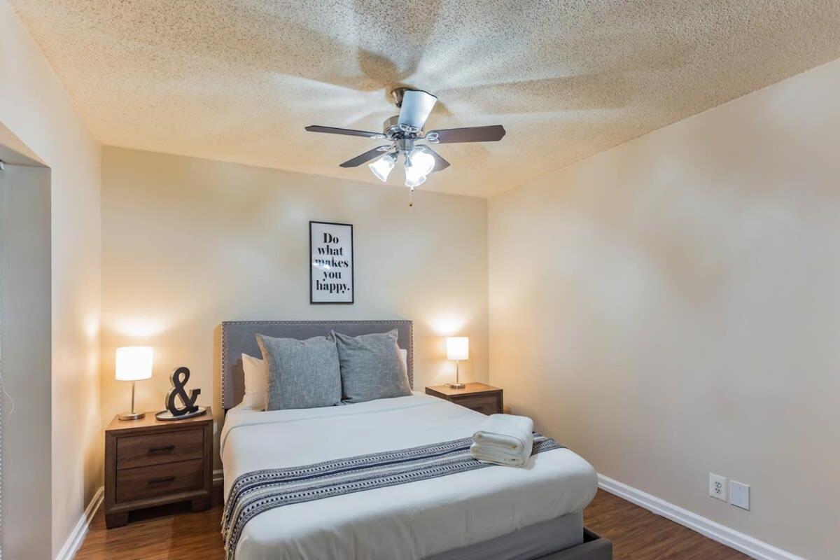 Affordable Downtown Memphis Apartment W Views Exteriör bild